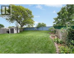 3404 HEMLOCK - 24