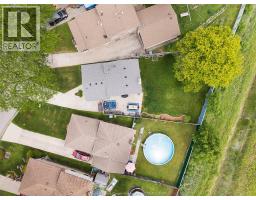 3404 HEMLOCK - 25