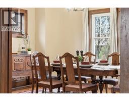 2146 WINDERMERE - 12