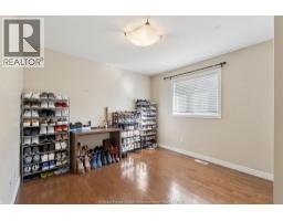 1162 BANWELL ROAD - 13