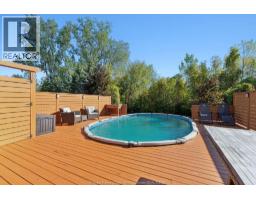 1162 BANWELL ROAD - 32