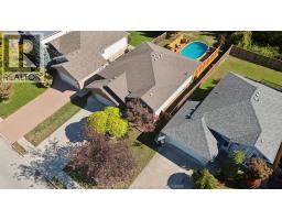 1162 BANWELL ROAD - 37