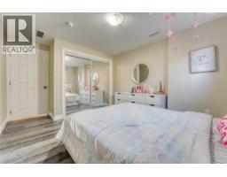 3141 VIOLA CRESCENT - 37