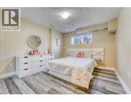 3141 VIOLA CRESCENT - 38
