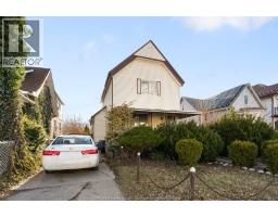 497 Caron AVENUE - 1
