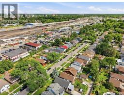 1030 OAK STREET - 16