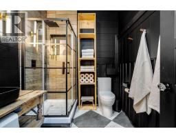 568 Road 2 West - 39