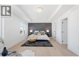 3025 MCROBBIE CRESCENT - 10
