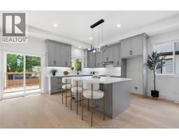 3025 MCROBBIE CRESCENT - 6