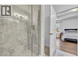 67 HILTON COURT - 17