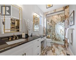 292 CHRISTINE AVENUE - 33