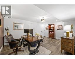 292 CHRISTINE AVENUE - 44