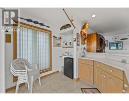 504 DALHOUSIE STREET - 25