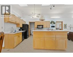 504 DALHOUSIE STREET - 4