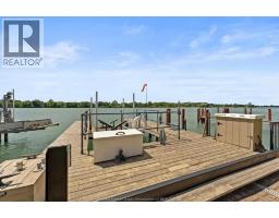 504 DALHOUSIE STREET - 40