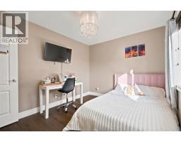 6 JOANEY LANE - 17