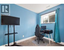 6 JOANEY LANE - 25