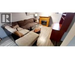 588 IRVINE AVENUE - 19