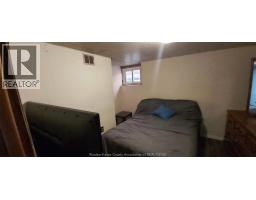 588 IRVINE AVENUE - 21