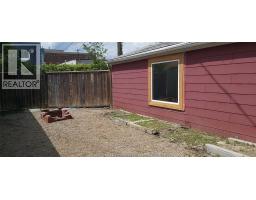 588 IRVINE AVENUE - 30