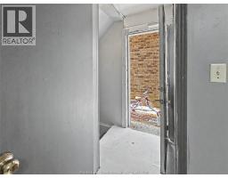 800-808 SHEPHERD STREET East - 11
