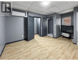 800-808 SHEPHERD STREET East - 12