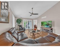 2425 SKINNER - 16