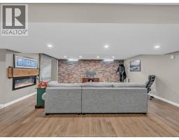 2425 SKINNER - 38