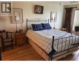 3855 SOUTHWINDS DRIVE UnitNo. 702 - 7