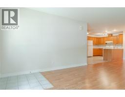1086 Lexington CIRCLE - 14