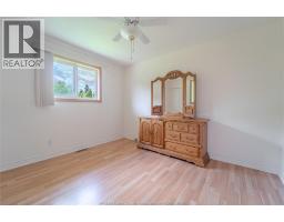 1086 Lexington CIRCLE - 16