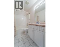 1086 Lexington CIRCLE - 19