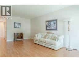 1086 Lexington CIRCLE - 6