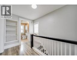 392 CURRY AVENUE - 24