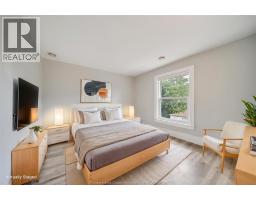 392 CURRY AVENUE - 25