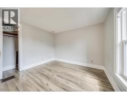392 CURRY AVENUE - 28