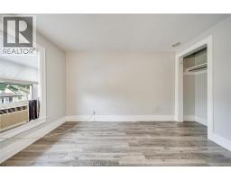 392 CURRY AVENUE - 32