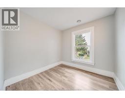 392 CURRY AVENUE - 33