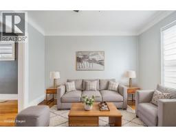 392 CURRY AVENUE - 9