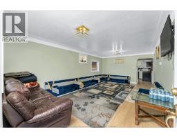 986 EASTLAWN - 3