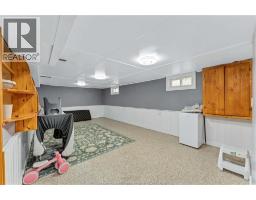 986 EASTLAWN - 9