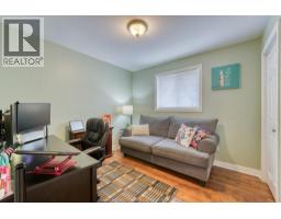 578 LAKEVIEW AVENUE - 19