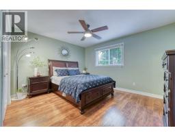 578 LAKEVIEW AVENUE - 22