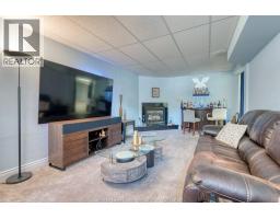 578 LAKEVIEW AVENUE - 34