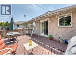 578 LAKEVIEW AVENUE - 44