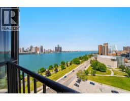 515 RIVERSIDE DRIVE West UnitNo. 1303 - 33
