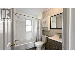1424 Wyandotte STREET West - 21