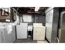 1424 Wyandotte STREET West - 25