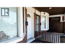 1424 Wyandotte STREET West - 3