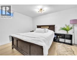 2709 JEFFERSON - 34